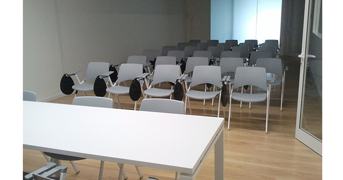 seating-solutions-f-congress-meeting-training-room-07