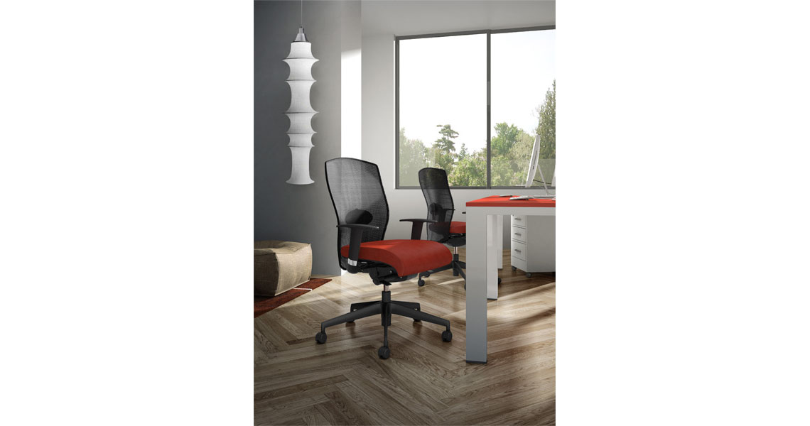 operational-and-ergonomic-office-task-seating-img-11