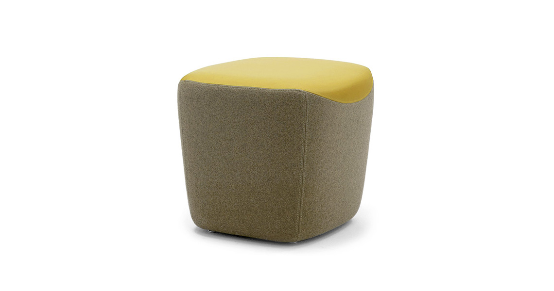 pouf-c-maniglia-laterale-p-arredo-colorato-vic-img-09