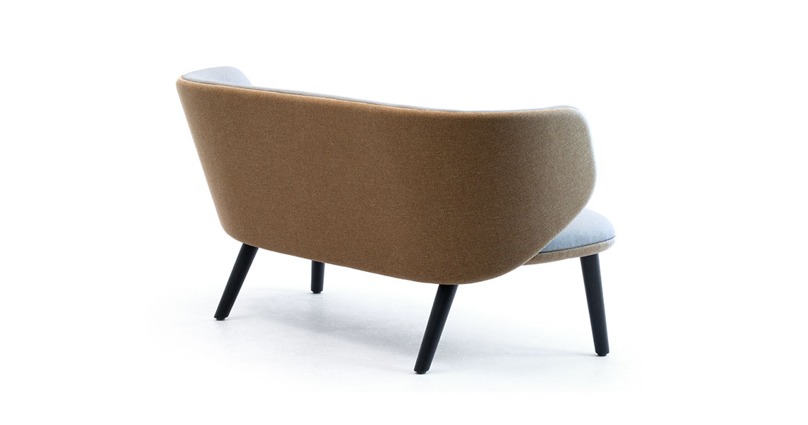 poltrona-lounge-colorata-c-schienale-alto-legno-alise-4g-img-13