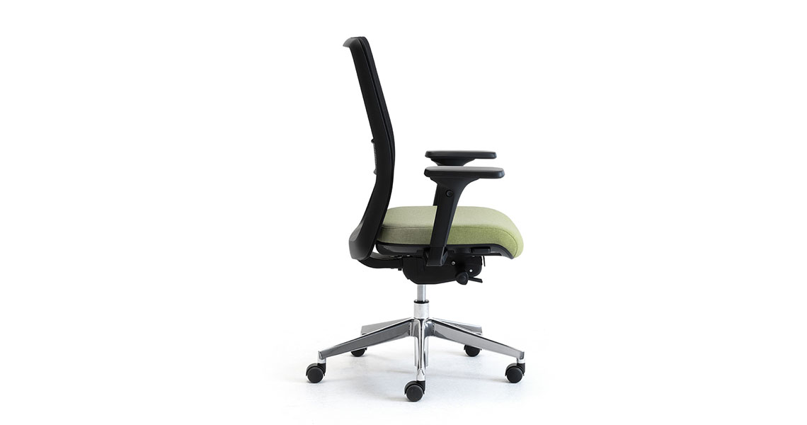 sedie-e-poltrone-ergonomiche-p-ufficio-e-workstation-wiki-re-img-07