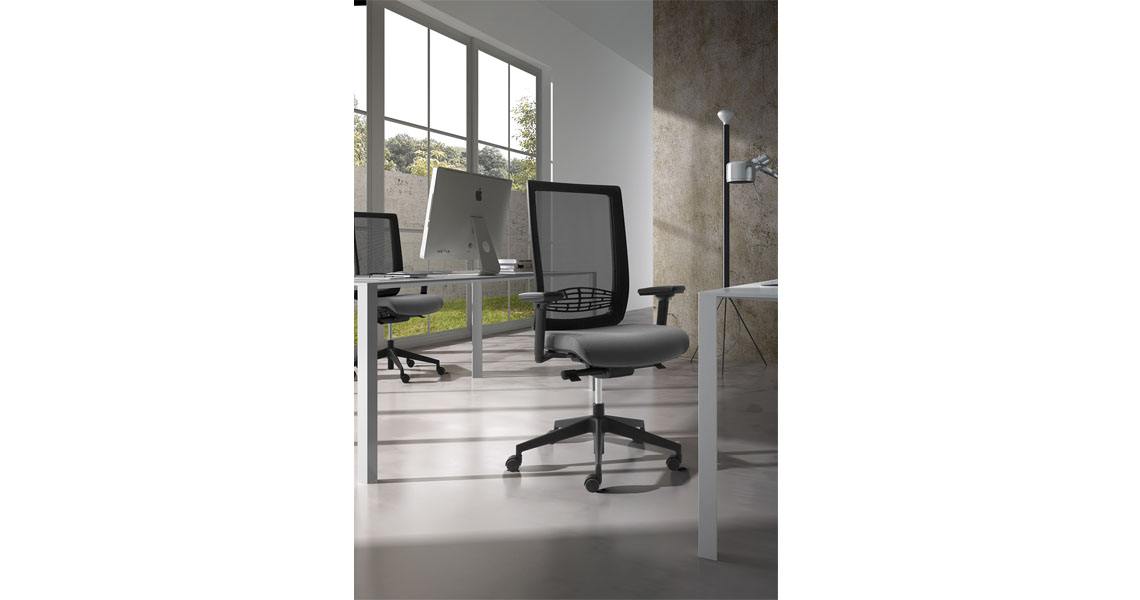sedie-e-poltrone-ergonomiche-p-ufficio-e-workstation-wiki-re-img-09