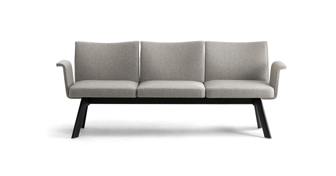 modular-benches-f-open-space-public-area-ola-img-15