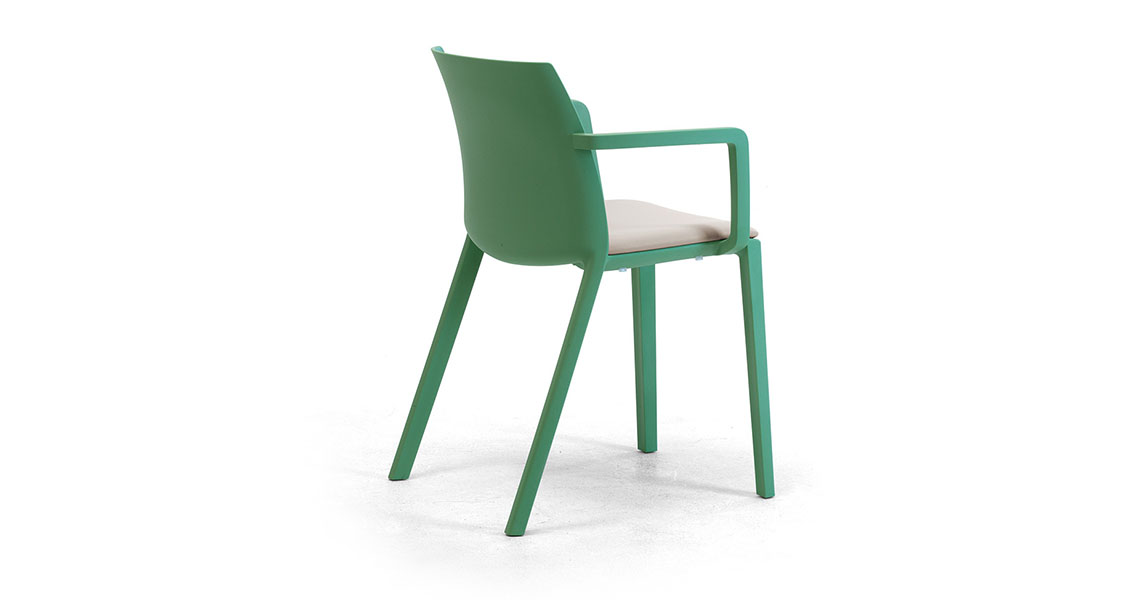 stackable-design-plastic-chair-f-outdoor-garden-greta-img-06