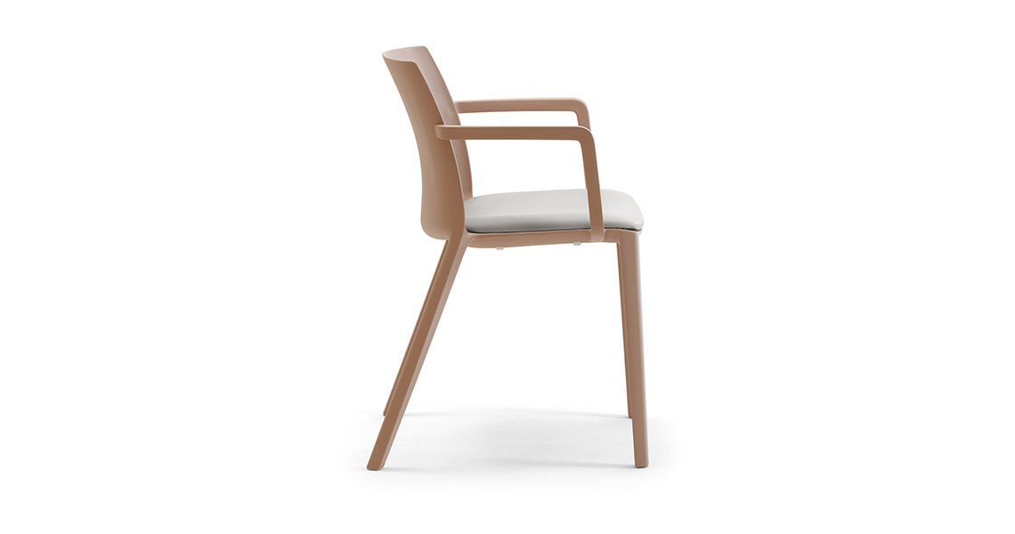 stackable-design-plastic-chair-f-outdoor-garden-greta-img-09