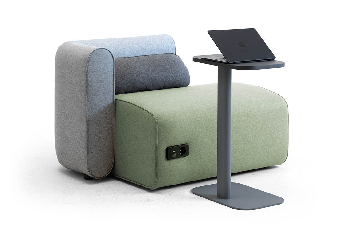 coffee-tables-f-poufs-sofas-in-waiting-rooms-lobbies-noa-waw-img-01