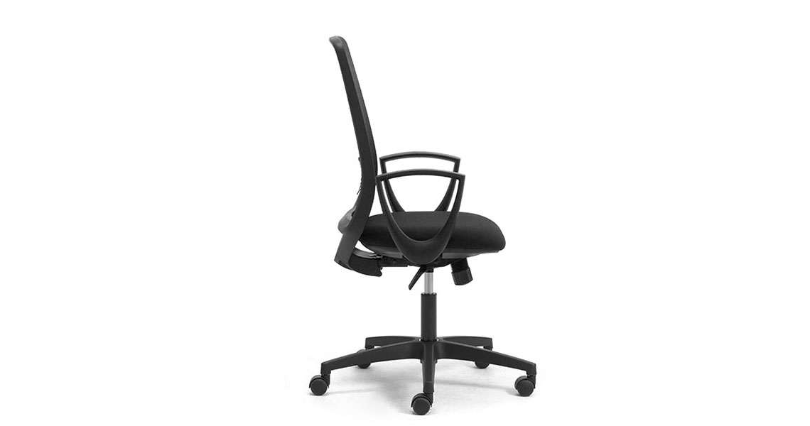 task-office-chair-w-breathable-mesh-and-fabric-star-img-06