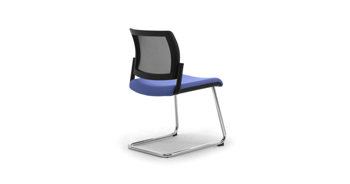 visitor-sled-base-chairs-w-mesh-wiki-re-relax