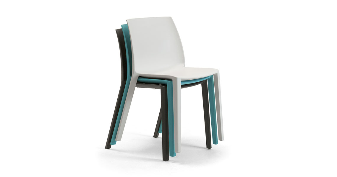 stackable-design-plastic-chair-f-outdoor-garden-greta-img-01